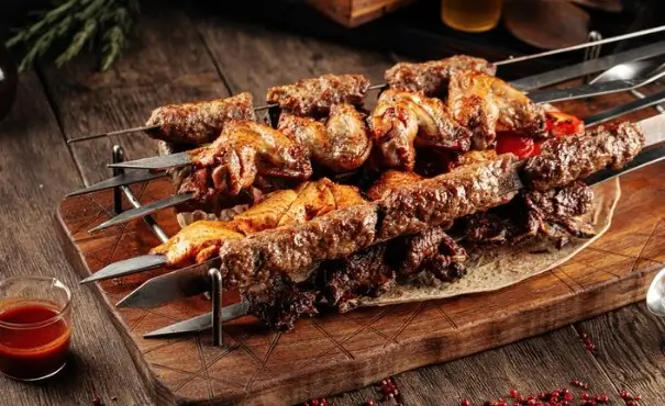 Make Mouthwatering Lamb Kebabs in 5 Simple Steps